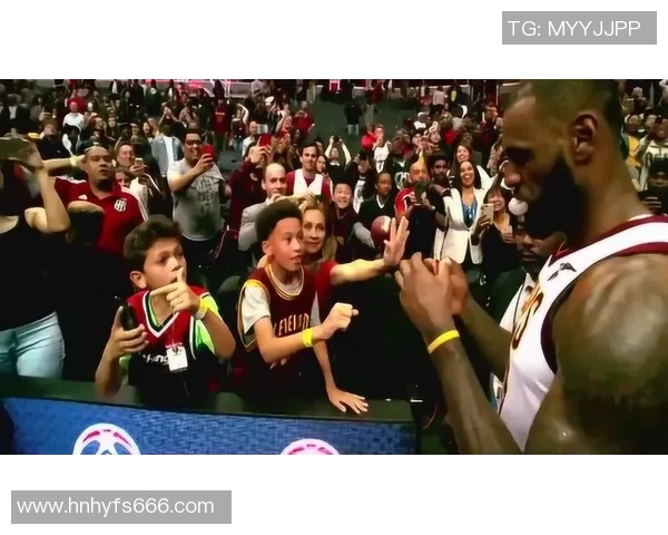 足球明星见面会精彩瞬间揭秘与球迷互动活动全程回顾