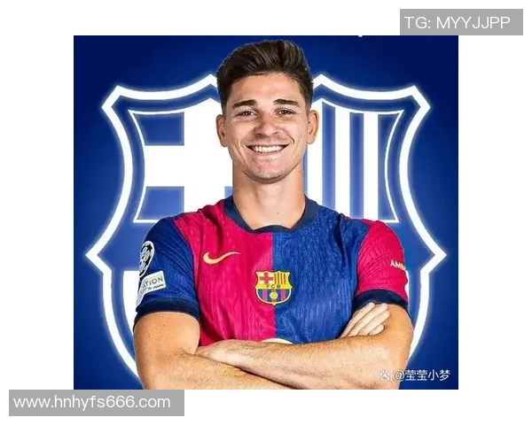 足球球星球风特点解析：速度、技巧与智慧的完美融合